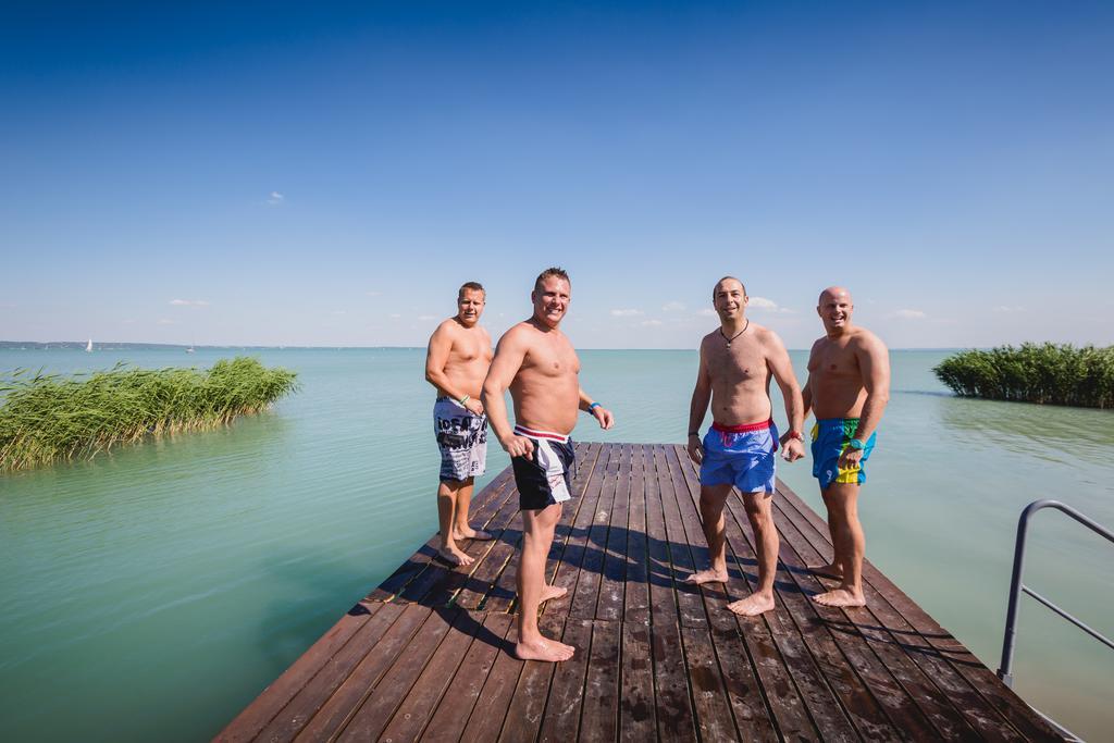 Hotel Monopoly Balatonalmádi Eksteriør bilde