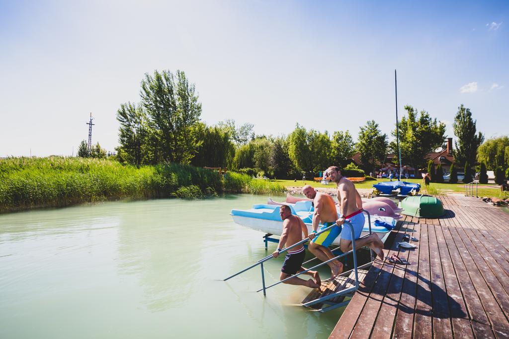 Hotel Monopoly Balatonalmádi Eksteriør bilde